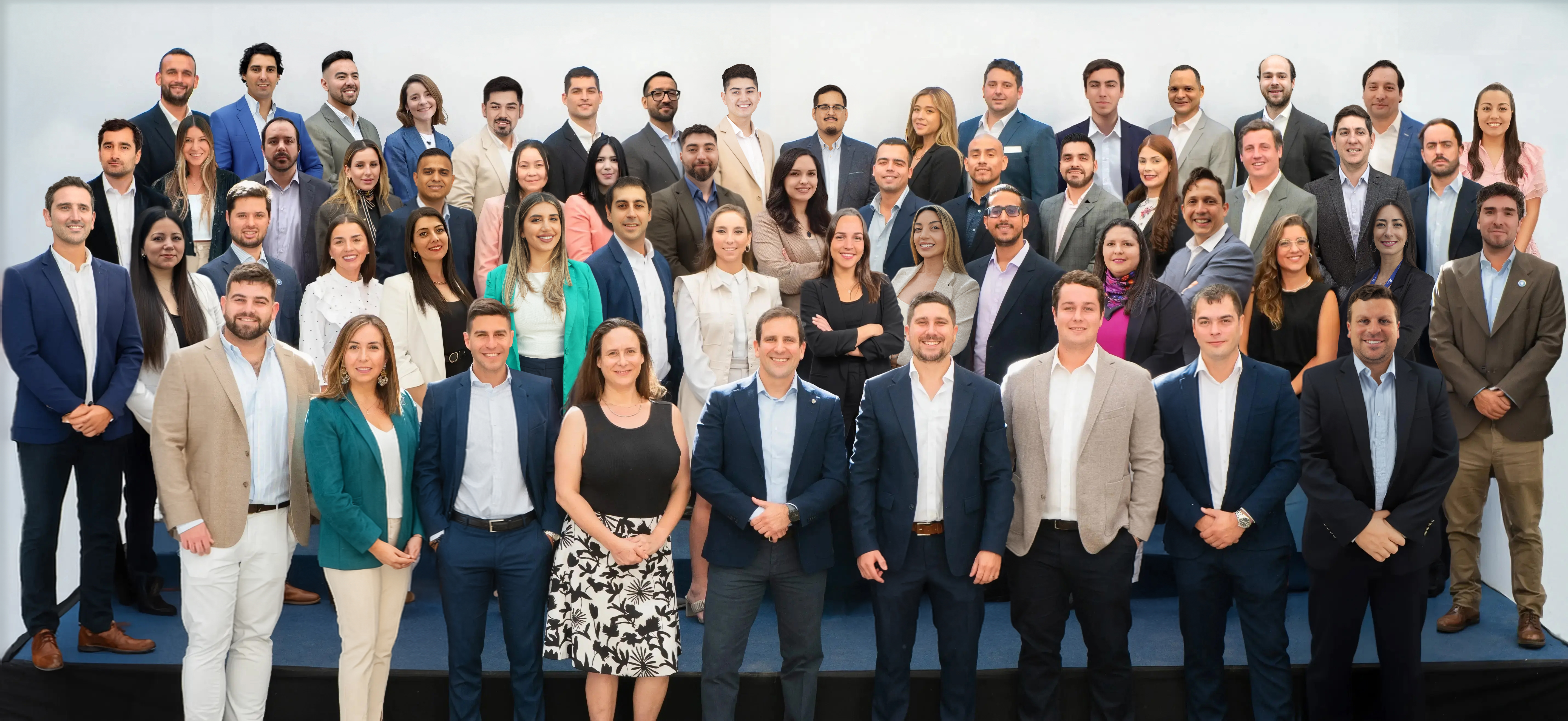 EQUIPO 2027